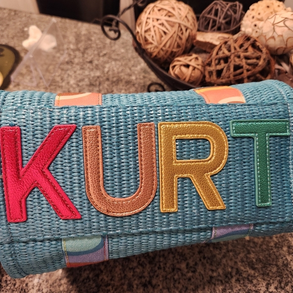 Kurt Geiger Small Southbank Tote/Crossbody - Picture 9 of 9